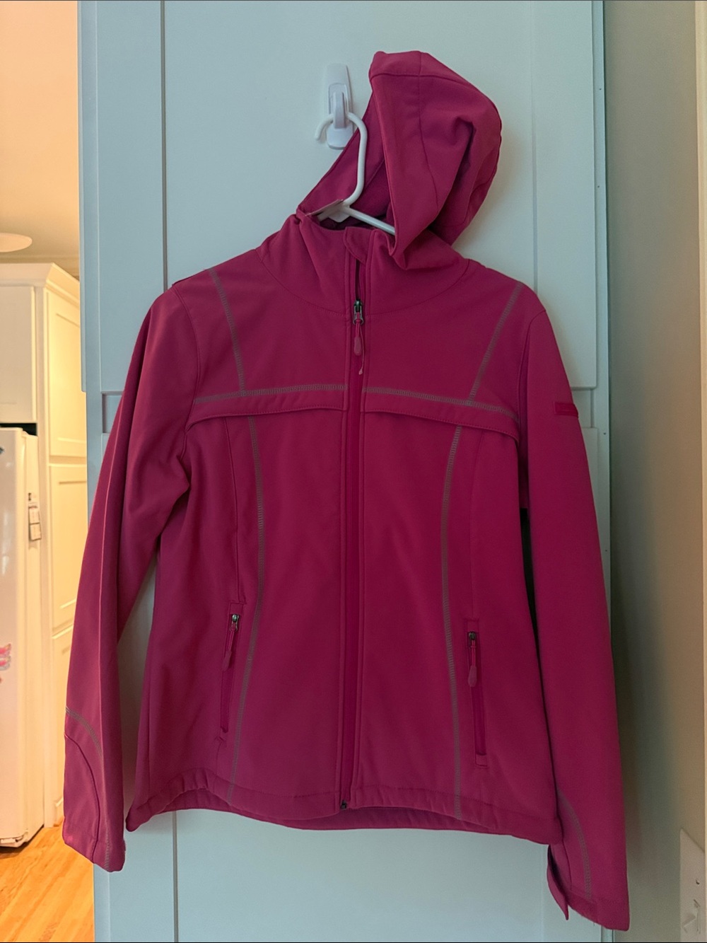 Women’s Hooded Weatherproof Softshell Jacket - Hot Pink